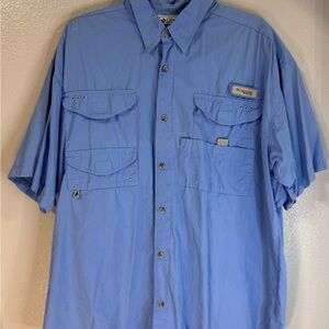 Columbia Men’s Sky Blue Short-Sleeve Button-Down Fishing Shirt